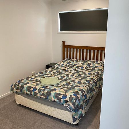 2Bd Family Or Couple Guesthouse Upstairs Near Turf Club, Hota In Bundall Голд-Кост Экстерьер фото