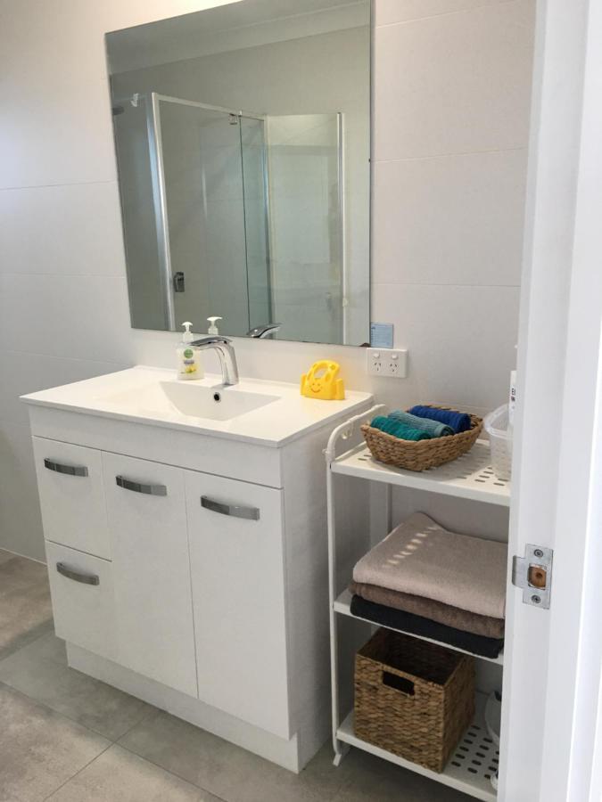 2Bd Family Or Couple Guesthouse Upstairs Near Turf Club, Hota In Bundall Голд-Кост Экстерьер фото